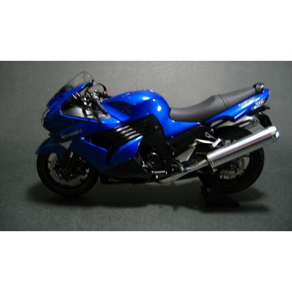 タミヤ1 12カワサキzzr1400 キャンディサンダーブルー 完成品 Buyee Buyee 日本の通販商品 オークションの代理入札 代理購入