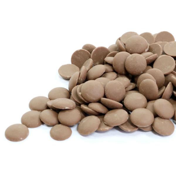 ベルギー産クーベルチュールチョコ　カカオ分33.6％ミルクの風味が豊かで色合いも美しく、最もポピュラーなミルクチョコレートです。シェルモールド・コーティングどちらにもご使用いただけます。形状は粒状で、計量しやすく溶かしやすい人気のタイプです...