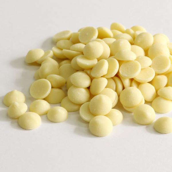 【Callebaut】W-2　28％-White Chocolate Couverture Drops(BEL)【メーカー】カレボー（ベルギー）【原産国】ベルギー【材料】砂糖（EU製造）ココアバター、全脂粉乳/乳化剤(大豆由来)、香料(天然...