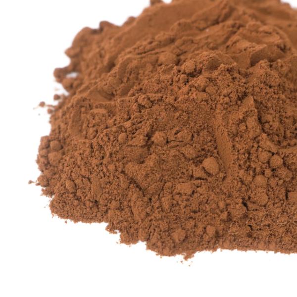 無糖ココア香料や添加物を一切含まず、精選された良質のカカオ豆を原料に、伝統ある確かな技術と厳しい品質管理のもとに作られた最高級の純ココアです。