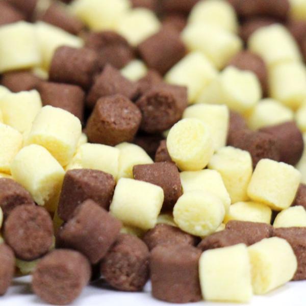 ★パンやお菓子の生地に混ぜ込んで焼き上げるだけ！粒ジャムが溶けてチョコバナナ風味のパンが出来上がります★レーズンなどを加えるのと同じタイミングで生地に混ぜ込んで焼成することで、ジャム化します。※パンに混ぜ込む場合は、対粉20％を目安にしてく...