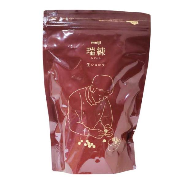 生チョコなのに、常温で長期保存が可能!!冷凍・冷蔵が不要で長期保存可能な業界初の生チョコレート原料です。生チョコといえば誰もがイメージする、なめらかな口溶けと濃厚な味わい。それを実現するために、たっぷりの生クリームで口溶け良く、ナッツのよう...