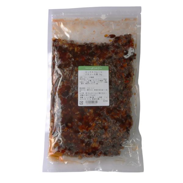 それぞれの果実の風味が生きるよう別々に砂糖漬し、熟成させた後に混合しています。パネトーネにぴったりです！