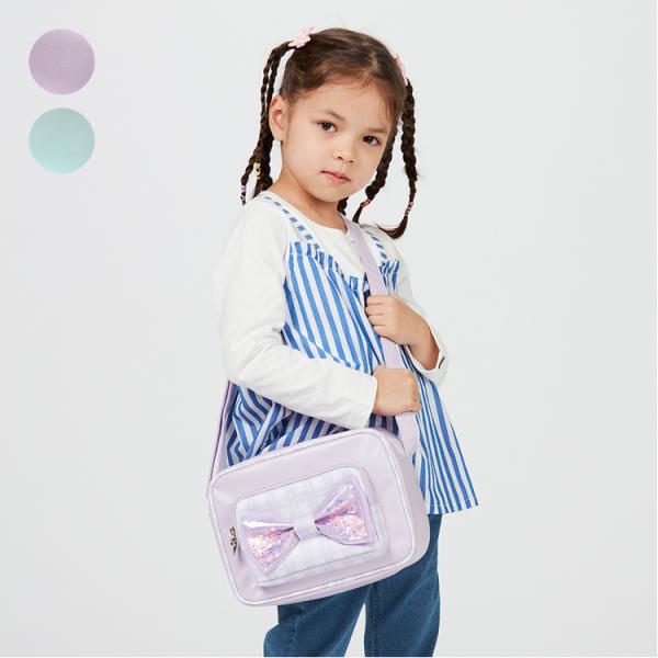 入園・入学準備品！ ショルダータイプの通園バッグ・幼稚園バック。 ビニールのリボンにはキラキラのスパンコールが入っており、トレンド感のある通園バックです。 内側にもポケットがあります。 【アイテム】 雑貨 カジュアル お洒落 オシャレ かわ...