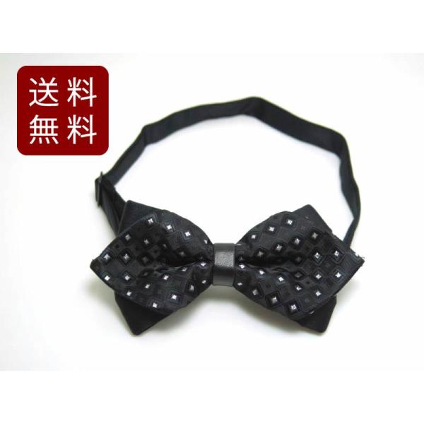 蝶ネクタイ ボウタイ今注目のおしゃれアイテムの蝶ネクタイ！カジュアルなジャケットスタイルやパーティーシーンにもおすすめのアイテムです。カラー：ブラックサイズ：結びサイズ約11.5cm X 6.5cm素材：ポリエステルベルトは調整可能です。パ...