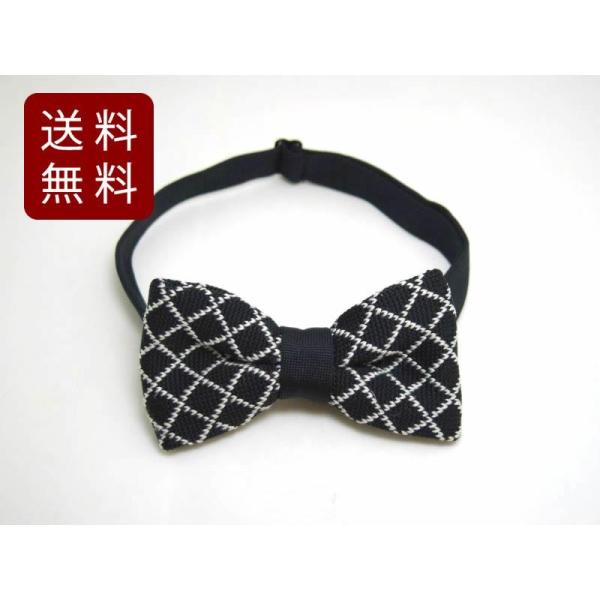 ニット蝶ネクタイ ブラックチェック今注目のおしゃれアイテムの蝶ネクタイです。カジュアルなジャケットスタイルやパーティーシーンにもおすすめのアイテムです。カラー：ブラックチェックサイズ：結びサイズ約11cm X 6cmベルトは調整可能です。パ...