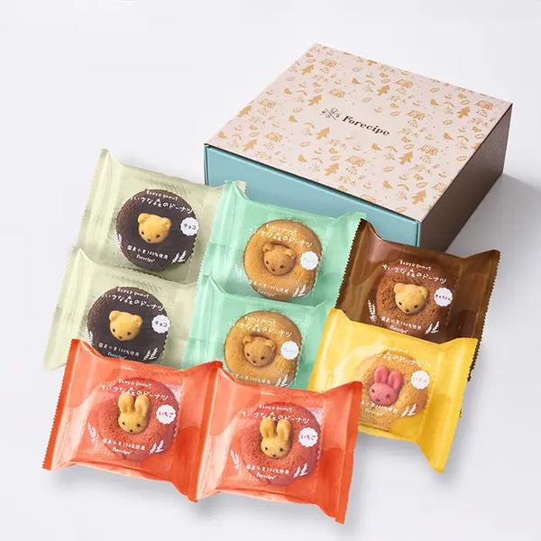 [Release date: August 24, 2024]フォレシピ ちいさな森のドーナツ８個入 ギフト対応可ドーナツのおうちでうさぎさんとくまさんがまったり！ふんわり焼きドーナツの真ん中に小さなうさぎとくまがひょっこり。見た目のかわい...