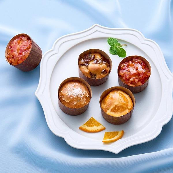 [Release date: April 3, 2025]ホシフルーツ 煌めき果実のカップケーキ ６個入 ギフト対応可艶めくシロップ漬けやセミドライの果実がジュエリーのようなカップケーキ。艶っと光るシロップ漬けの果実や、セミドライの果実がジ...