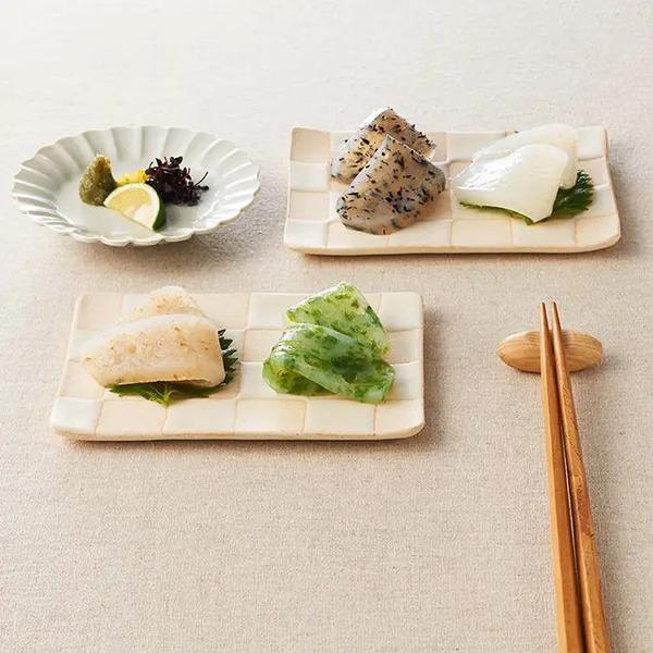 [Release date: June 1, 2025]伊勢志摩 刺身こんにゃくセット のし対応可いろんな味が楽しめる刺身こんにゃくセット。伊勢志摩地方の特産であるあおさのりをはじめ、ひじき・かつおぶし・伊勢いもをそのまま使用した素材感たっ...