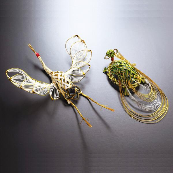 [Release date: April 27, 2025]飾り水引 大 鶴 亀 演出飾り イベントグッズ キッチン インテリア ディスプレイ 日本製縁起の良い鶴と亀の水引飾り。水引は日本的な簡略と造形の美が凝縮されています。おめでたい席に...