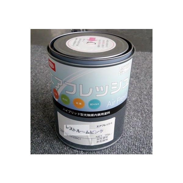 内装用光触媒塗料　エアフレッシュ　イサム塗料製●室内コンクリート壁、プラスターボードの新築塗装にも対応 ●ビニルクロス、塗装仕上げの塗り替えに最適1.「即効性」・「持続性」に優れた消臭効果2.暗所（光が当たらない場所）でも効果を発揮する「公...