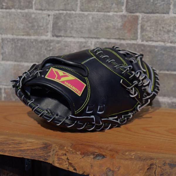 【最終値下げ】美品 定価7万円 YGS 硬式キャッチャーミット 響鳴 812V 最終値下げ】美品 定価7万円 YGS 硬式キャッチャーミット 響鳴 812V YGS