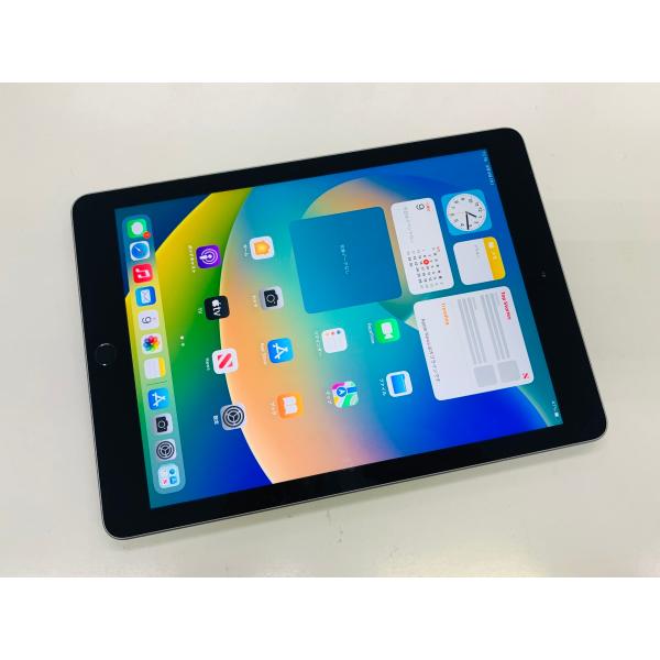 ☆送料無料☆WiFi☆A1822 iPad (第 5 世代) Wi-Fi 32GB☆グレイ