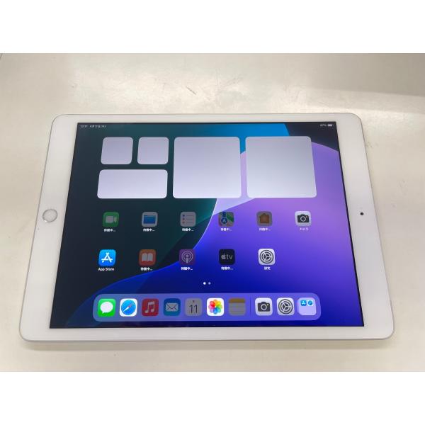 ☆送料無料☆ジャンク☆docomo☆iPad 第7世代 Wi-Fi+Cellular 32GB