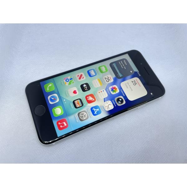 ☆送料無料☆良品☆docomo☆iPhone SE 第2世代 64GB☆ホワイト