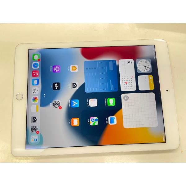 ☆送料無料☆ジャンク☆docomo☆iPad Air 第2世代 Wi-Fi+Cellular 32GB