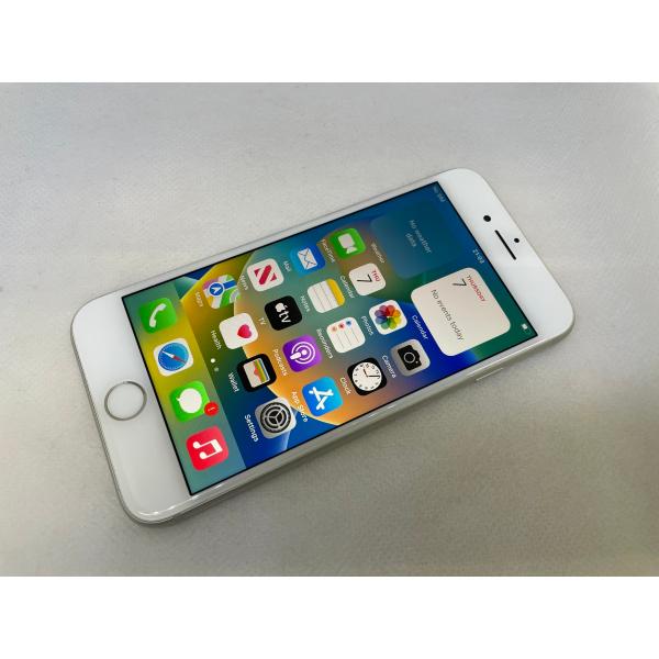 [ジャンク］Apple iPhone8 64GB 本体 ☆送料無料☆ジャンク☆au☆iPhone 8 64GB☆ホワイト☆0035280000047