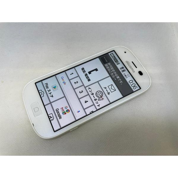 ☆送料無料☆良品☆docomo☆らくらくスマートフォン4 F-04J☆ホワイト