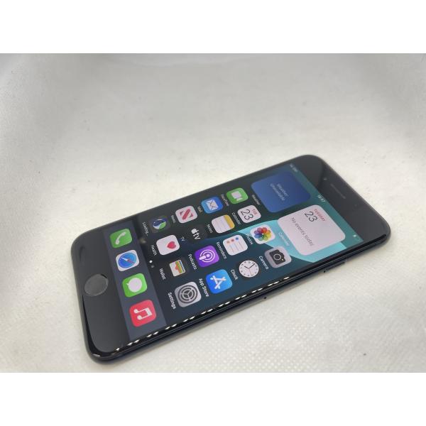 ☆送料無料☆良品☆au☆iPhone SE 第3世代 64GB☆ブラック