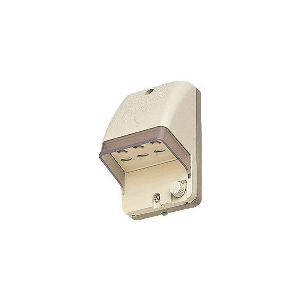 パナソニック(Panasonic) アースターミナル付フル防水コンセント(3コ用