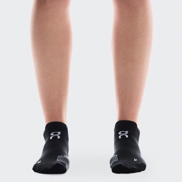 メール便発送可　ＯＮ（オン）　パフォーマンスＲｕｎローソックス／黒　2UF10060106　ランニングソックス　Black | Eclipse