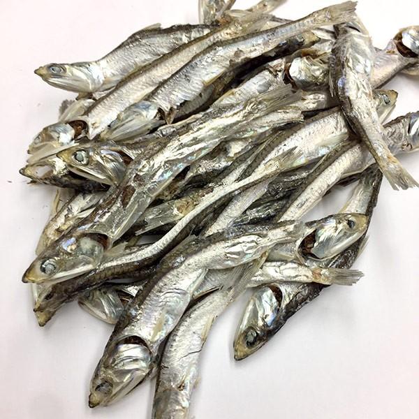 瀬戸内海で育ったイワシは身が柔らかく、あっさりとし出汁がとれます。そのまま食べられ、カルシウムもたっぷり。カルシウムをとるのにそのまま食べるのもOKです。■名　称：煮干し■賞味期限：120日■保存方法：高温多湿、直射日光を避けて保管してくだ...