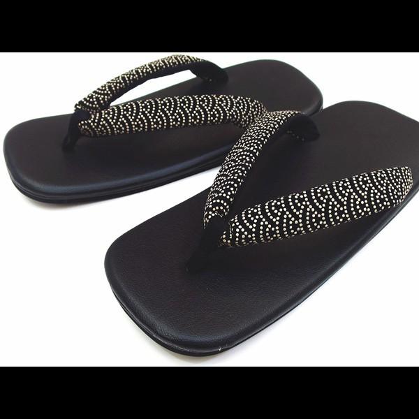 ◆足にやさしいライト底なのでとっても履きやすい雪駄です。◆ジーンズやチノパンとの相性も良く、ちょい悪！カジュアルなコーディネートにもグッドです！◆お祭りは勿論、着物着用時や、飲食店さんなどにも広く愛用されています！【雪駄の粋な履き方】「粋」...