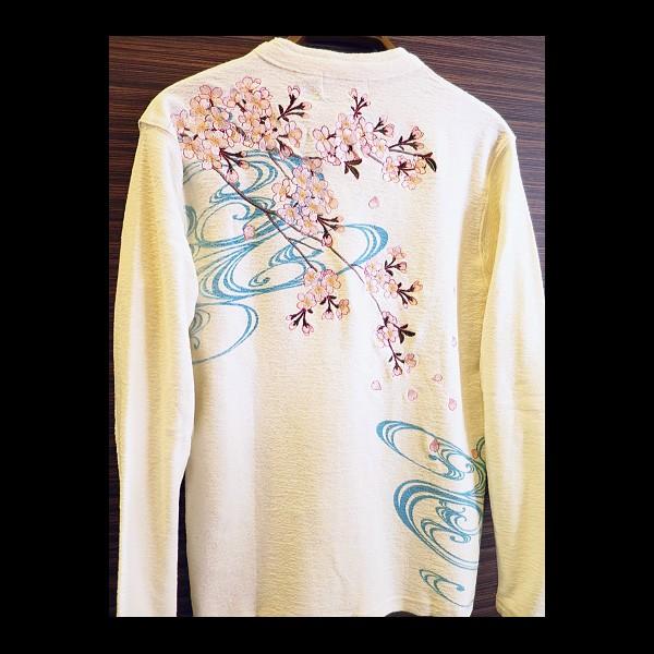 新品未使用　タグ付き　ペコちゃん　Tシャツ 和柄　さくら　LLサイズ BETTY BOOP×絡繰魂 BETTY半袖Tシャツ 絡繰魂 232003 和柄 和風