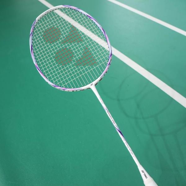 YONEX（ヨネックス） ナノフレア111、NF-111 バドミントンラケット