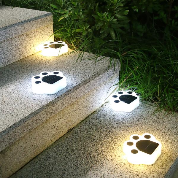 送料無料　かわいい♪　4個セット　猫 犬　動物 足跡　防水 LED ソーラー ライト 庭 ウッドデッキ 照明 犬の足跡 歩道 テラス ペット　ガーデンライト