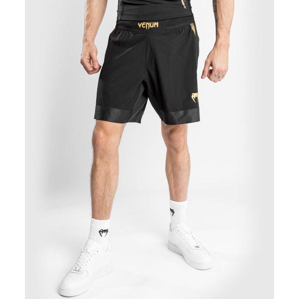 VENUM [Fk]@t@CgV[c@Tempest 2.0 - eyXg2.0i/S[hj ^ Fight Shorts - Black/Gold