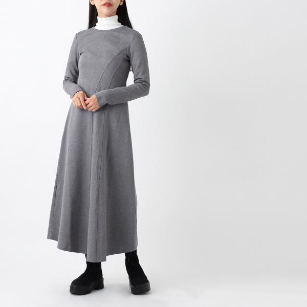 ⭐︎最終値下げ★新品同様★マックスマーラ MaxMara ロゴプリント ワンピース ☆新品同様☆マックスマーラ MaxMara ロゴプリント ワンピース☆