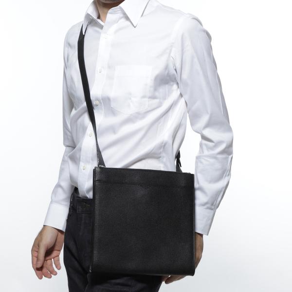 ヴァレクストラ Valextra ショルダーバッグ クロスボディバッグ ブラック V4e05 28 N Palladiumblack メンズ ふるさと割