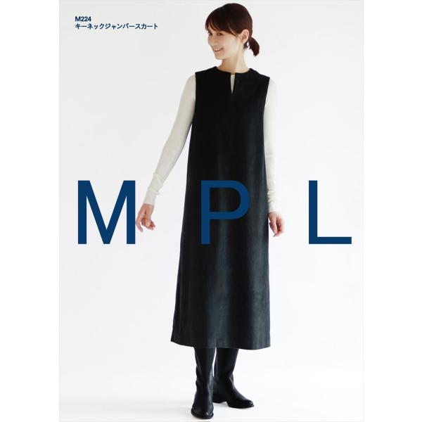 タイプ：大人(身長160cm前後、バスト75-104cm、ヒップ82-110cm)クルーネックに切り込みが入ったようなキーネックラインが特徴のストレートシルエットに近いジャンパースカート。コンシールファスナー使用で身幅は広すぎず、適度なゆと...