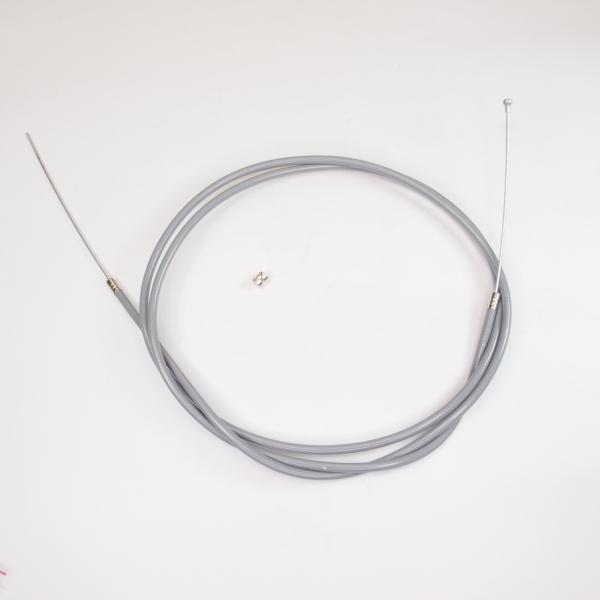 ランブレッタのグレークラッチケーブルです。PTFEライナーの入ったタイプで動きもスムーズです。アウター全長172cm、インナー全長200cm程です。セットで買った方がお得ではありますが、ここだけ必要な場合は1本だけのが無駄がないです。