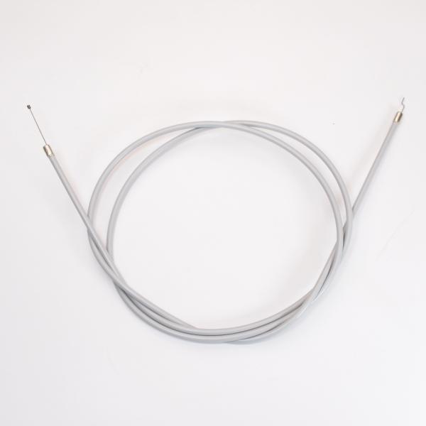 ピアジオ純正品、純正品番 194821 です。純正品番 194821 の互換品です。ケーブル長1610mm程度、スリーブ長1540mm程度です。適合はAPE50 FL/FL2 （TL6T）APE50 FL3 （TL5T）APE TM P50...