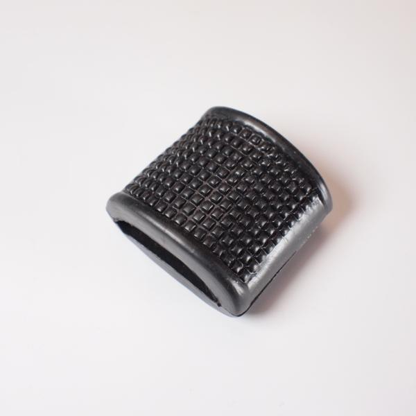 ぺスパPX系用のキックスタートラバーリプロ品です。クラシカルな感じですしキックも幾分蹴りやすくなるかと思います。ストックパーツにもいかがでしょうか？