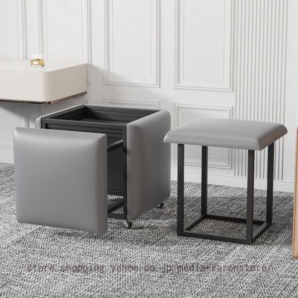 [Release date: September 19, 2025]●1つのテーブルに4脚のスツールが収納可能! 一見、インテリアに映える1つのテーブルですが、 キューブのように組み合わせることで、4脚分のスツールを1つのテーブルにまとめる...