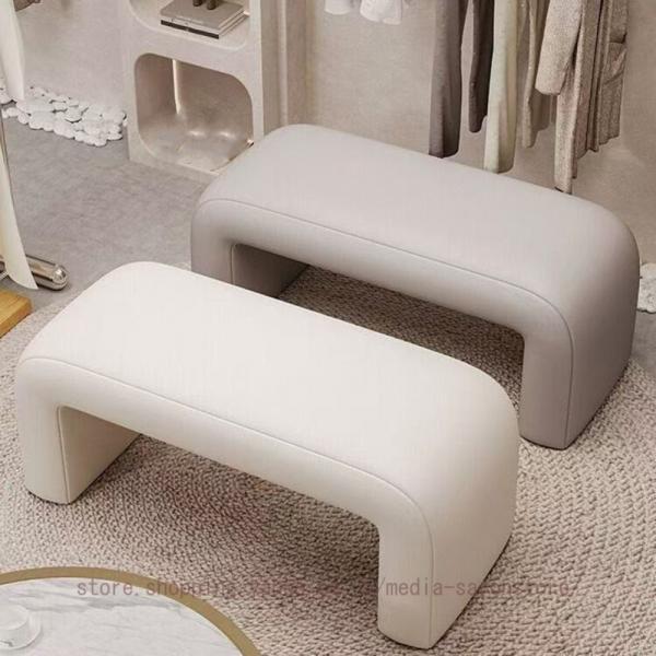 [Release date: November 18, 2025]【快適で実用的】座面は適度なクッション性があり、座りやすくなっています!表面は肌触りの良い合皮貼りになっています!【防水性があり、お手入れが簡単】防水性があり、傷がつきにくく...