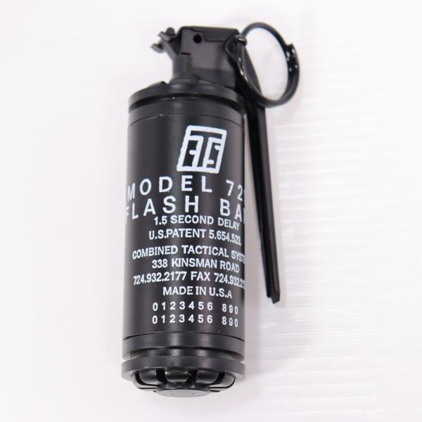 [Release date: February 23, 2015]【必ずご確認ください】・こちらは商品状態欄の記載個所に不備が見受けられる中古商品となります。・記載のないスリーブやオビ、チラシ等が付属しない場合がございます。・商品状態欄及び...