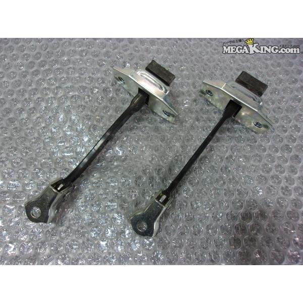 ☆新車外し☆200系 ハイエース 8型 純正 ノーマル フロント ドアヒンジ