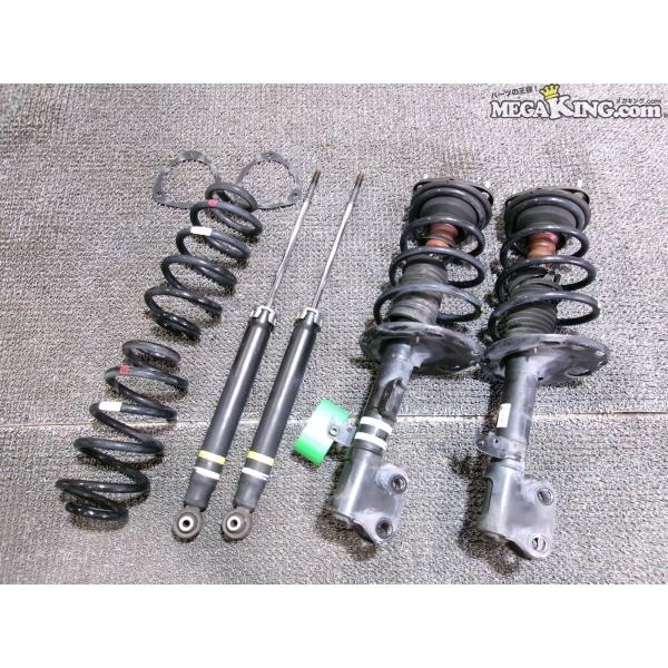 トヨタノアNOAH80の純正サスペンションストラット バネ一台分 2025年最新】ノア/ヴォクシー 80系 純正サスペンション 部品一覧