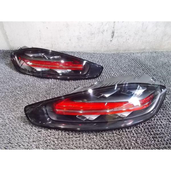 GP美品】純正品 ポルシェ パナメーラ テールランプ 右 973945208（楽天  