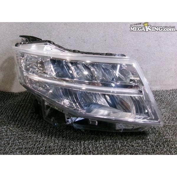 M900A ルーミー 前期 純正 ノーマル LED ヘッドライト ヘッドランプ 右