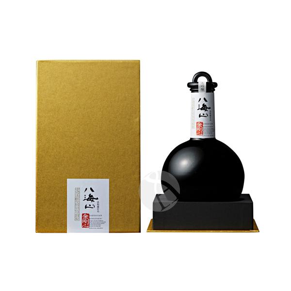 【新品】純米大吟醸 八海山 金剛心 浩和蔵仕込 八海山 純米大吟醸 金剛心 浩和蔵仕込 黒 800ml はっかいさん こんごう