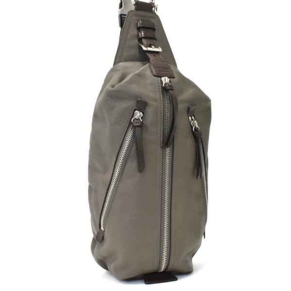 COACH（コーチ） ボディバッグ トンプソン 70360 レザー カーキ×ダーク