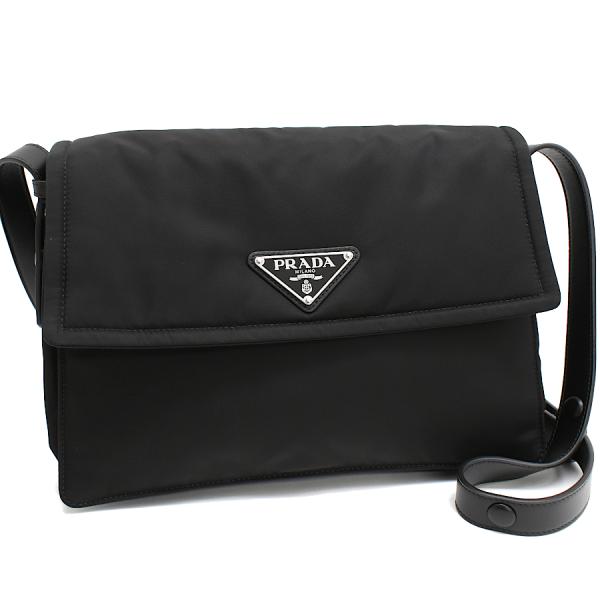 PRADA（プラダ） 新品同様 ミディアム パデッド Re-Nylon ショルダー