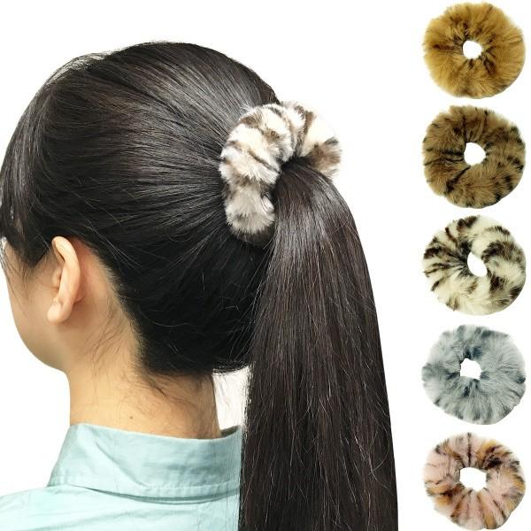 シュシュ アニマル柄ファーの小さめシュシュ ヘアアクセサリー ヘアーアクセサリー ふわふわ ブラウン 茶色 アイボリー 灰色 グレー ピンク プレゼント 22 F メロウストア 通販 Yahoo ショッピング
