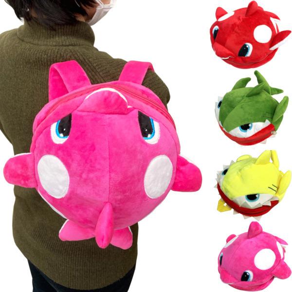 ▽サイズ：　リュックサック：タテ約33cm×ヨコ約33cm×マチ約18cm▽カラー：　ドルフィン：ピンク／レッド　シャーク：イエロー／グリーン▽宅配方法：　宅配便のみドルフィン＆シャークリュックです☆一緒にお出掛けできるふわふわぬいぐるみリ...