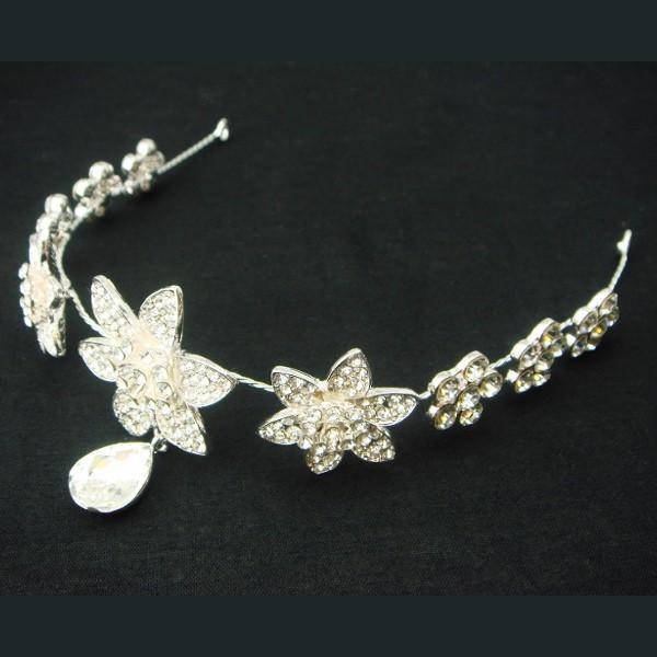 ▽サイズ：　タイプＡフラワー：タテ約5.5cm×ヨコ約3.5cm　タイプＢバタフライ：タテ約5cm×ヨコ約4.3cm　タイプＣフラワー：タテ約5.3cm×ヨコ約3.7cm　タイプＤフラワー：タテ約6cm×ヨコ約4cm　タイプＥフラワー：タテ...